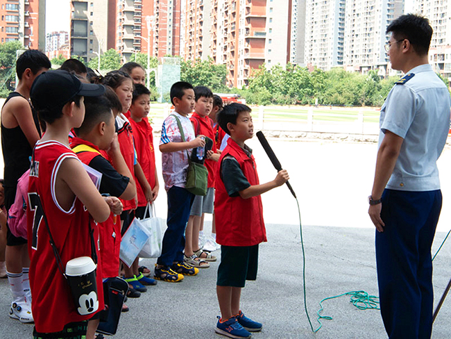 辽宁:抚顺消防宣传“零距离”,“一老一小”同守护