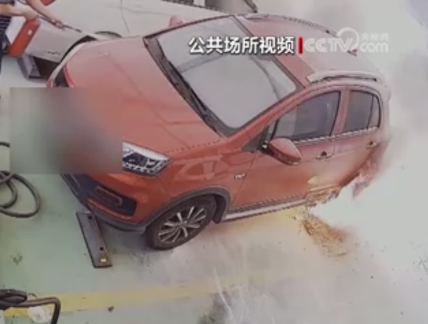 预防车辆自燃 定期检修是关键