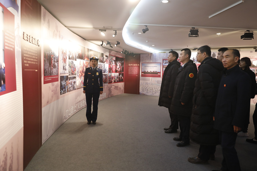 “中国消防这五年”成果图片展 全国联展在京启动