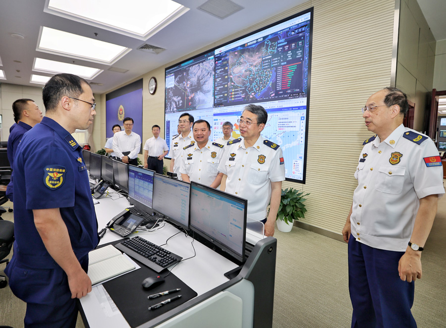 张成中在国家消防救援局调研时强调 加快推进消防救援事业高质量发展 更好扛牢保民平安为民造福的职责使命