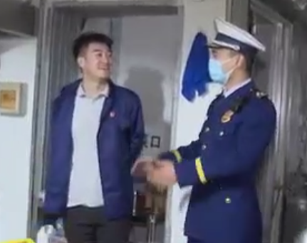 【新闻直播间】关注厨房火灾：餐饮单位后厨隐患多 安全意识需加强