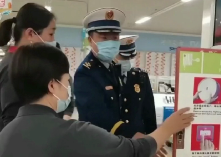 【新闻直播间】落实安全责任 确保节假日消防安全